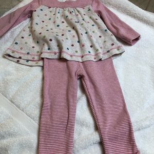 Infant clothing